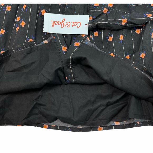 Cat & Jack Black Floral Blouse S(6-6X) - Picture 5 of 7